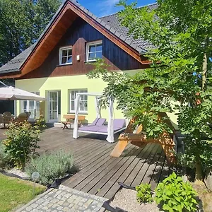 Dom Pod Sosną Nocleg ze śniadaniem